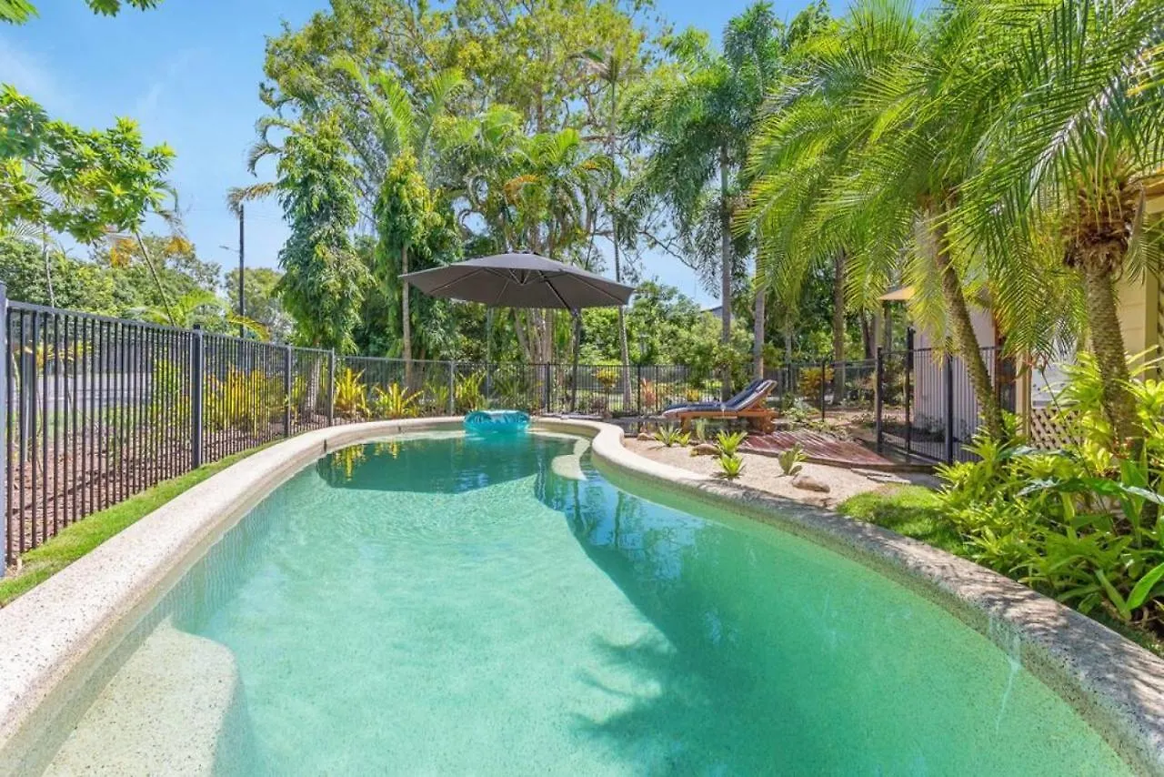 Lägenhet Casa De Playa - Beach Townhouse Holloways Beach Australien